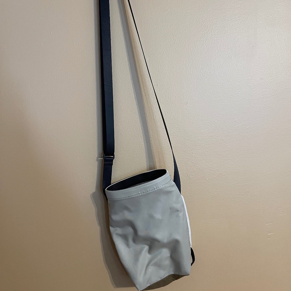 Lululemon Water Bottle Crossbody